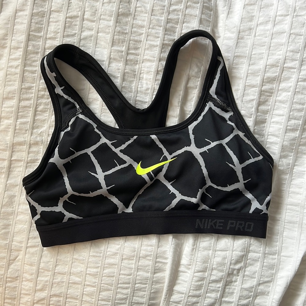 Nike Pro Sports Bra - XS - Excellent Condition